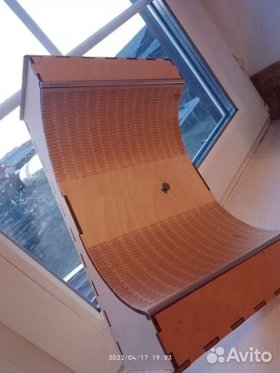 Рампа для фингерборда