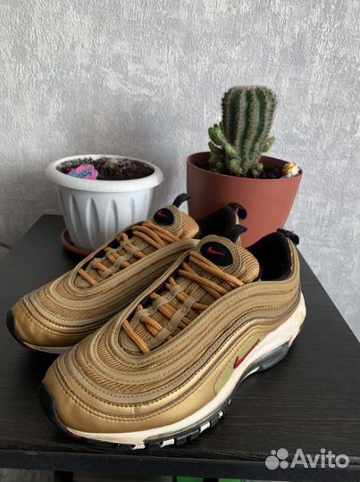 Nike AIR MAX 97 (golden rare)