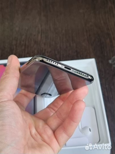 iPhone X 64 gb