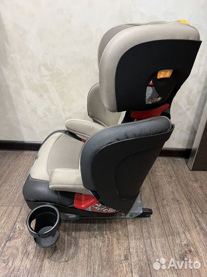 Автокресло Chicco