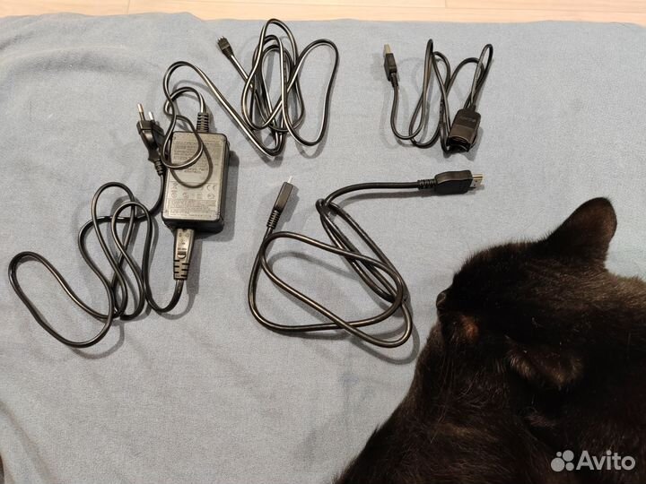 Видеокамера Sony HDR CX 250 E