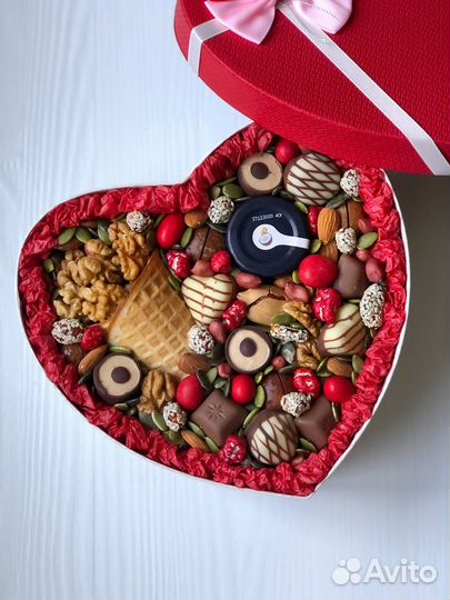 Подарочные коробочки с вкусным наполнением