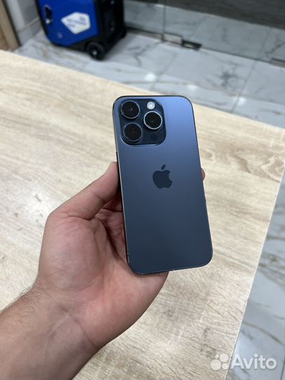iPhone 15 Pro, 256 ГБ