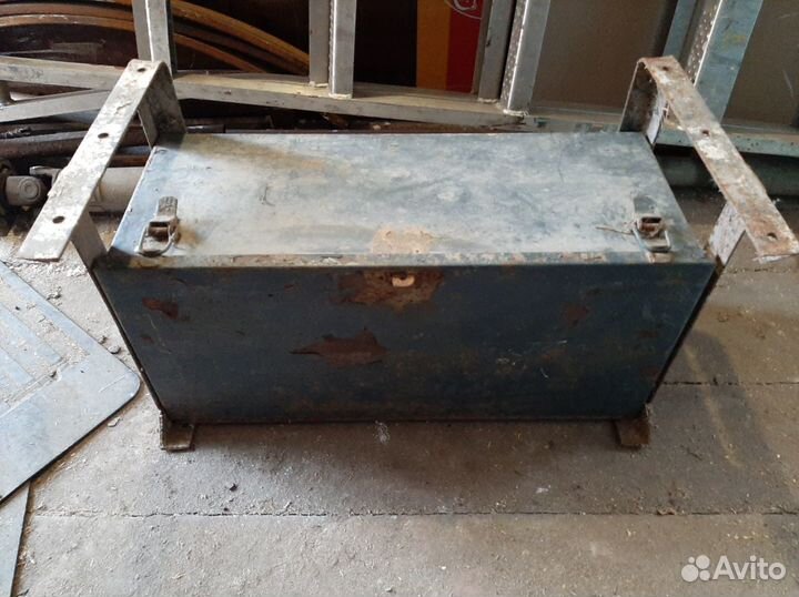 Инструментальный ящик на газель