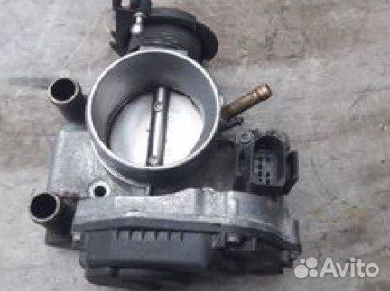 Дроссельная заслонка Vw Passat B5