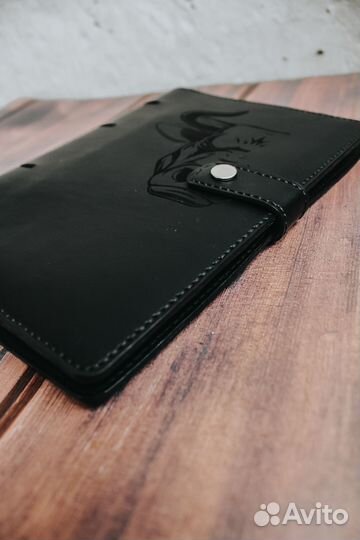 Ежедневник из кожи