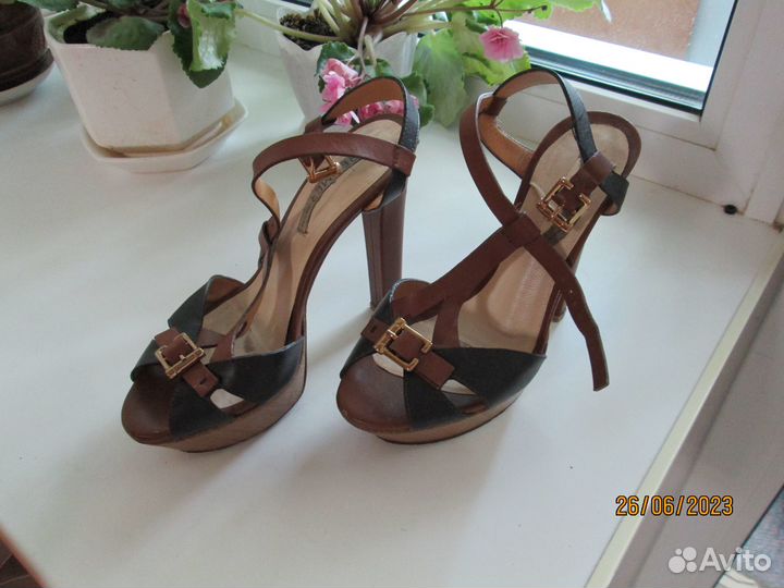 Босоножки женские 35 размер