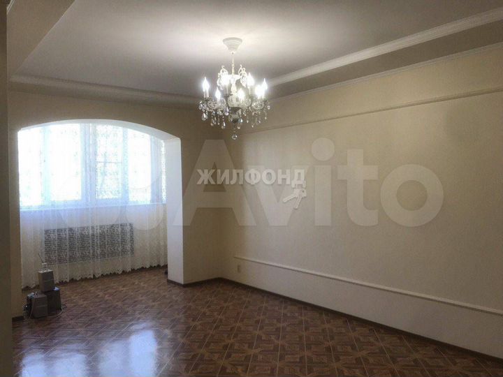 3-к. квартира, 73 м², 4/9 эт.