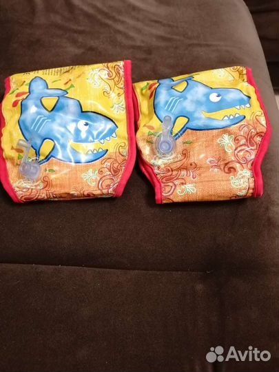 Нарукавники для плавания