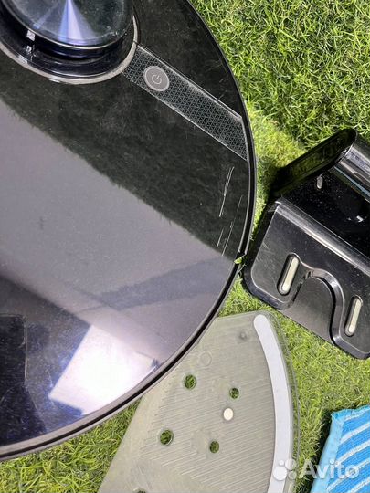 Робот-пылесос Midea M-7