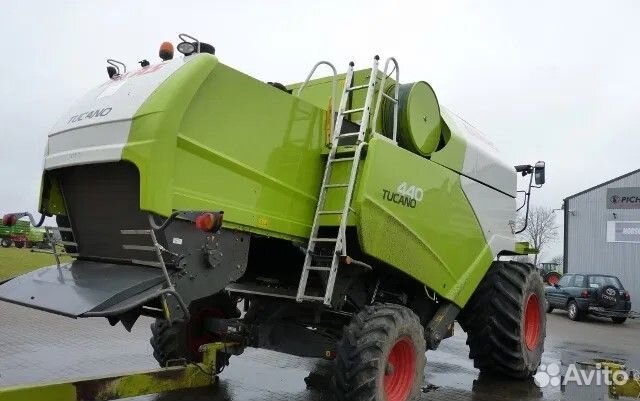 Комбайн Claas Tucano, 2015