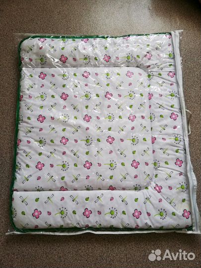 Матрасик на пеленальный столик