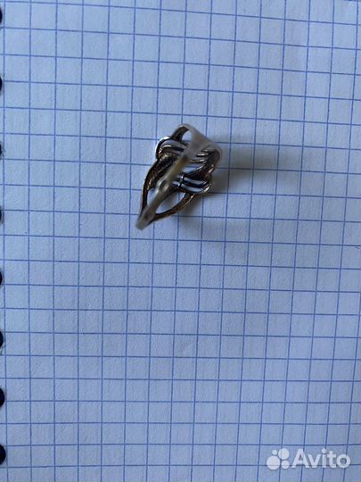 Серебряное кольцо