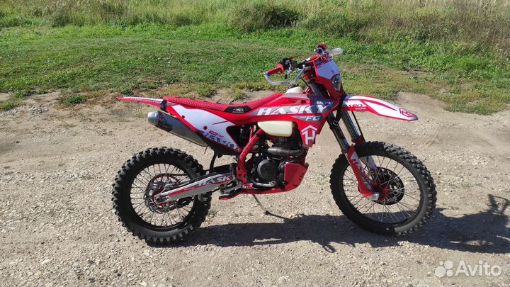 Мотоцикл hasky