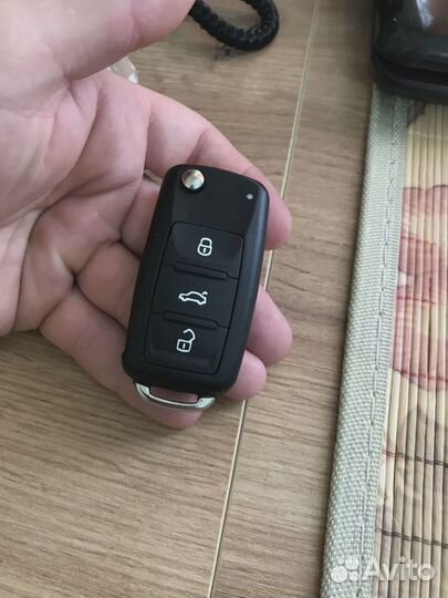 Корпус выкидного ключа Vоlkswаgеn Polo 5K0837202AD