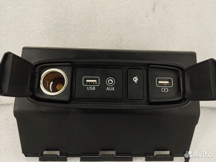 Блок управления USB Hyundai Santa Fe 4 (TM)