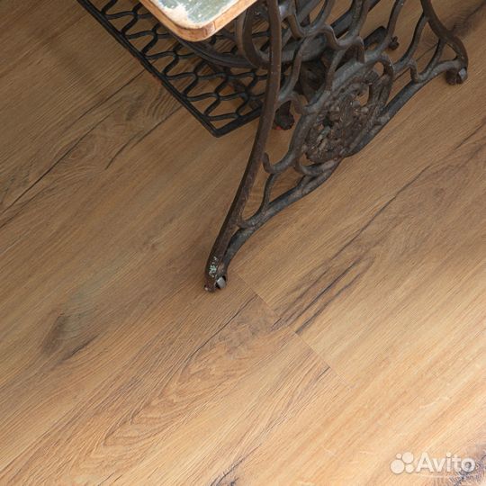 Пвх-плитка VinilAm Дуб Кадис 33037