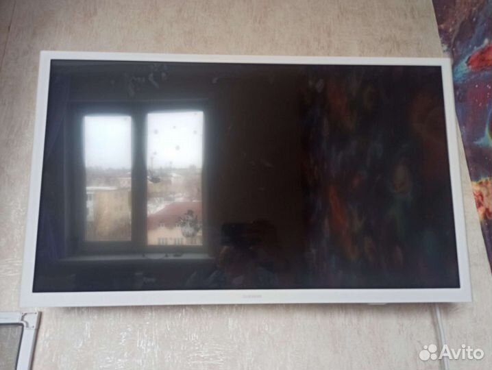 Телевизор Samsung 32 дюйма