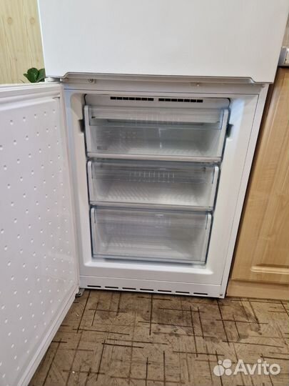 Холодильник. Bosh. Доставка