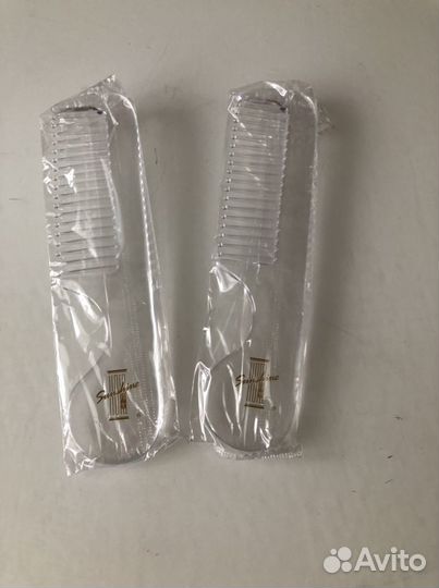 Расческа пластмассовая новая