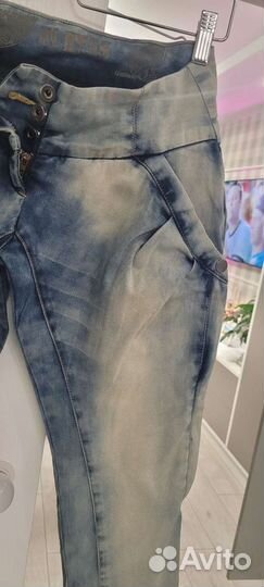 Джинсы женские 26