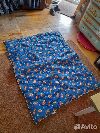 Три детских одеяльца