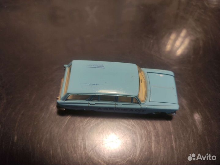Модель автомобиля Москвич 426 Аэрофлот