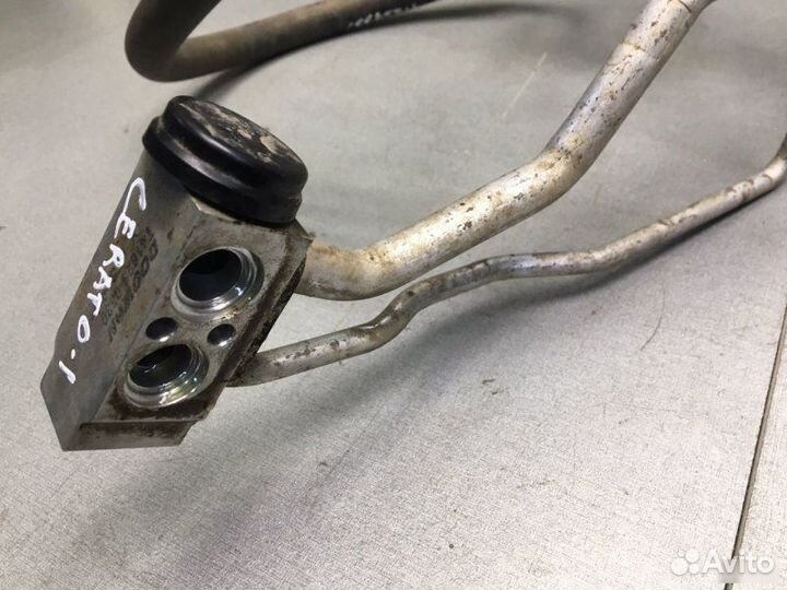 Трубка кондиционера Kia Cerato 1 седан 1.6 G4ED