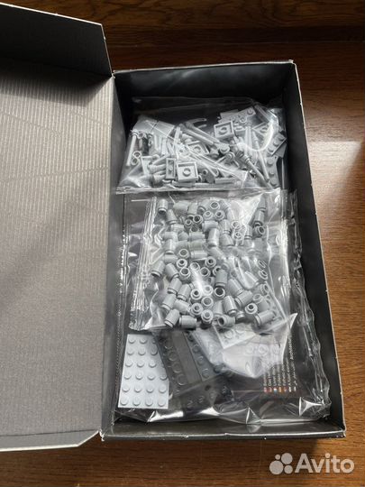 Конструктор Lego Burj Khalifa 21008 новый