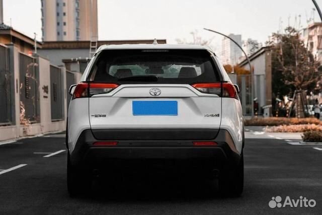 Toyota RAV4 2.0 CVT, 2021, 40 000 км