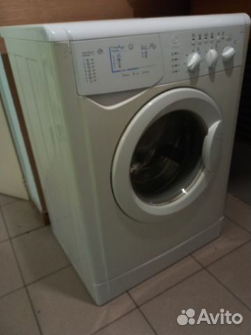 Стиральная машина indesit 5кг