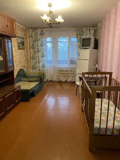 2-к. квартира, 43 м², 2/5 эт.