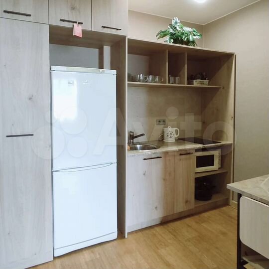 2-к. квартира, 40 м², 2/25 эт.
