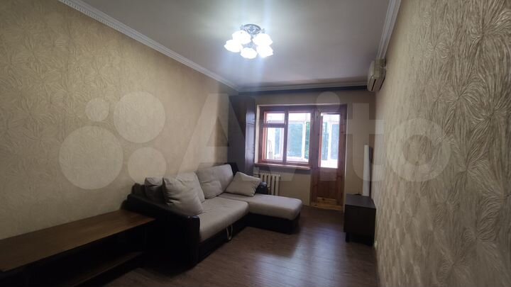 3-к. квартира, 58 м², 2/5 эт.