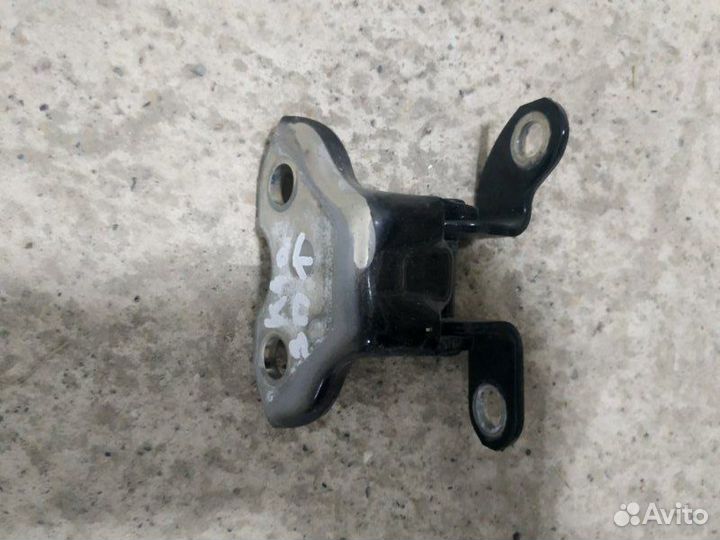 Петля двери задняя правая Toyota Camry XV40 2006