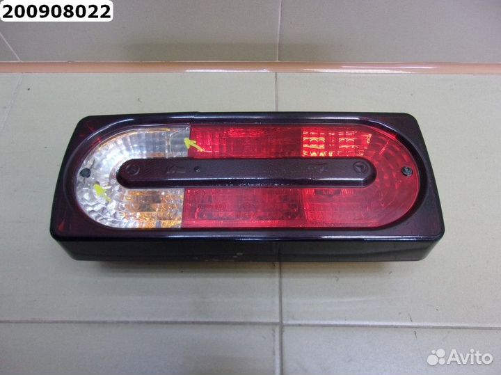 Фонарь задний левый Mercedes Benz G-Class W463