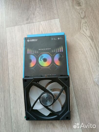 Вентилятор для корпуса Lian Li Uni Fan SL-INF 120