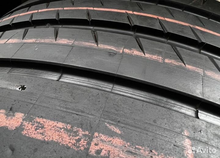 Michelin Pilot Sport Cup 2 315/30 R20