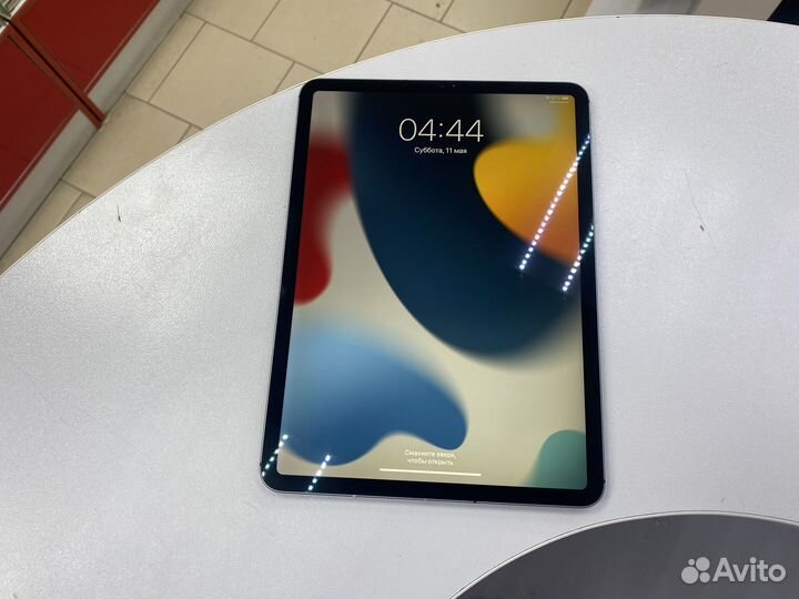 Планшет Apple iPad 11 pro 2018 64gb