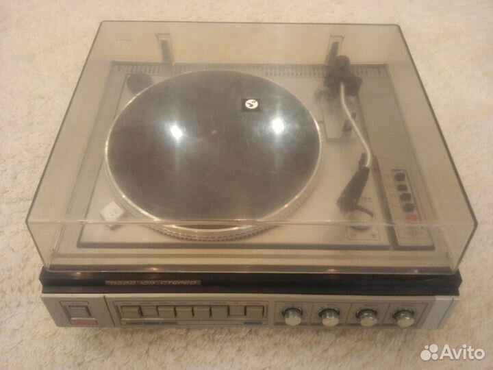 Проигрыватель винила Вега 109 стерео