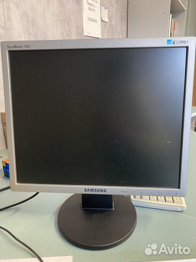 Монитор samsung SyncMaster 743 N