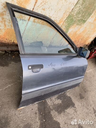 Дверь передняя правая Audi 80