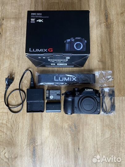 Panasonic lumix GH4