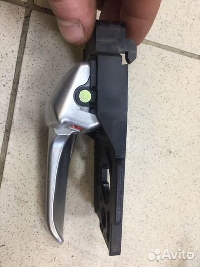 Ручка двери внутренняя задняя левая Kia Rio 3 G4FC