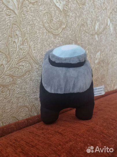 Игрушка among us