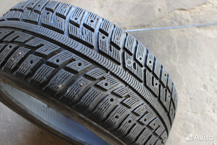 Kumho I'Zen KW22 215/50 R17 95T
