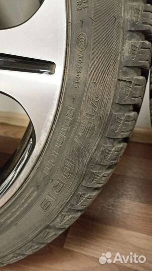 Nokian Tyres Hakkapeliitta R3 245/40 R19