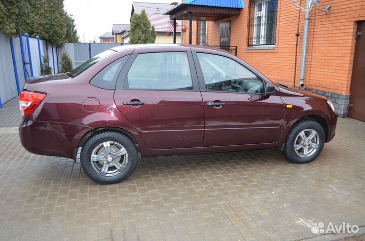 LADA Granta 1.6 МТ, 2016, 72 669 км