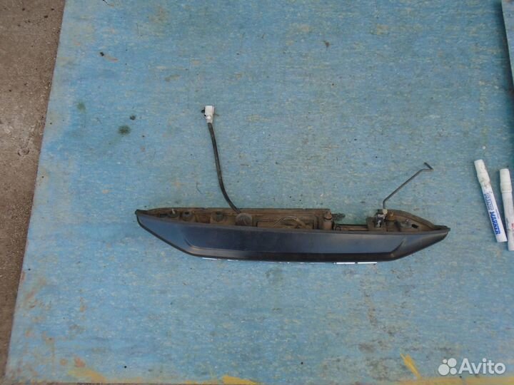 Nissan Patrol Y-61 Ручка дверцы багажника задняя