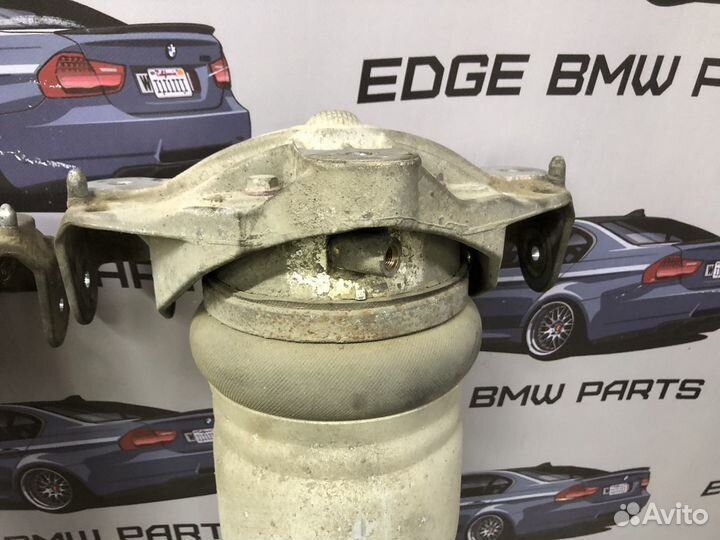 Комплект передних пневмо стоек Audi Q7 4L